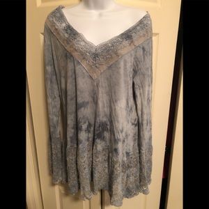 Trendy like new tie lace tie dye top